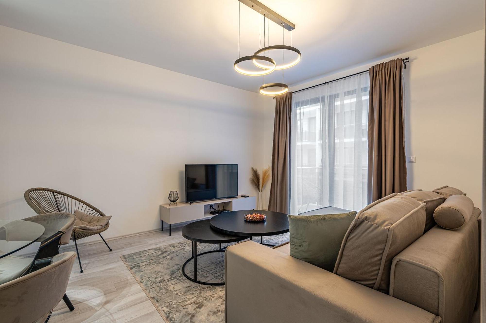 Brand New In A House Appartement *